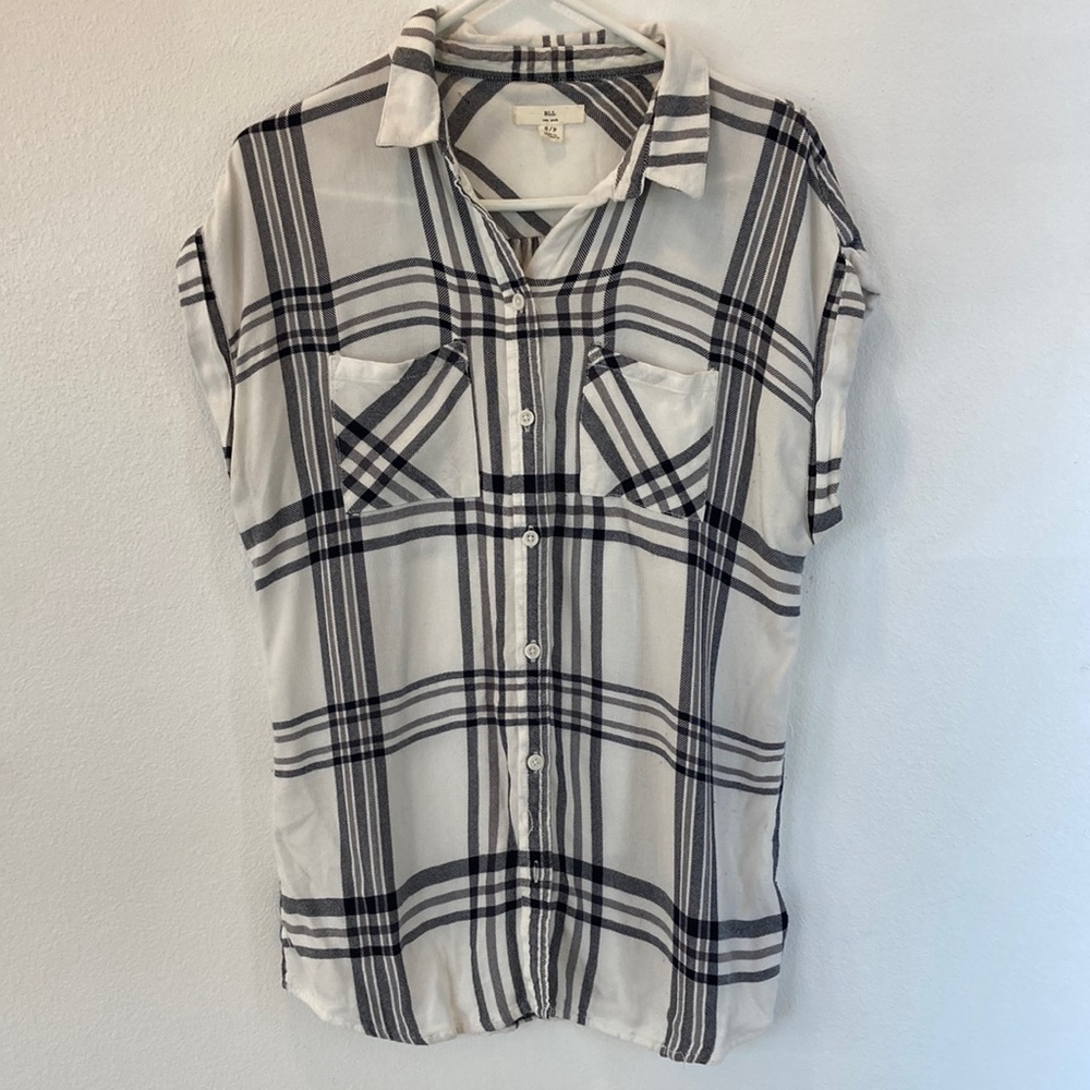 BLL Plaid Sleeveless Button Up Shirt Size S/P